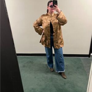 Chic Women's Gold Blazer